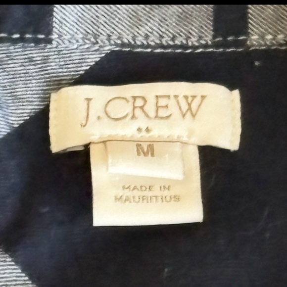 J. Crew Women’s Med Black & White Plaid Button Down Long Sleeve Shirt - Picture 7 of 9